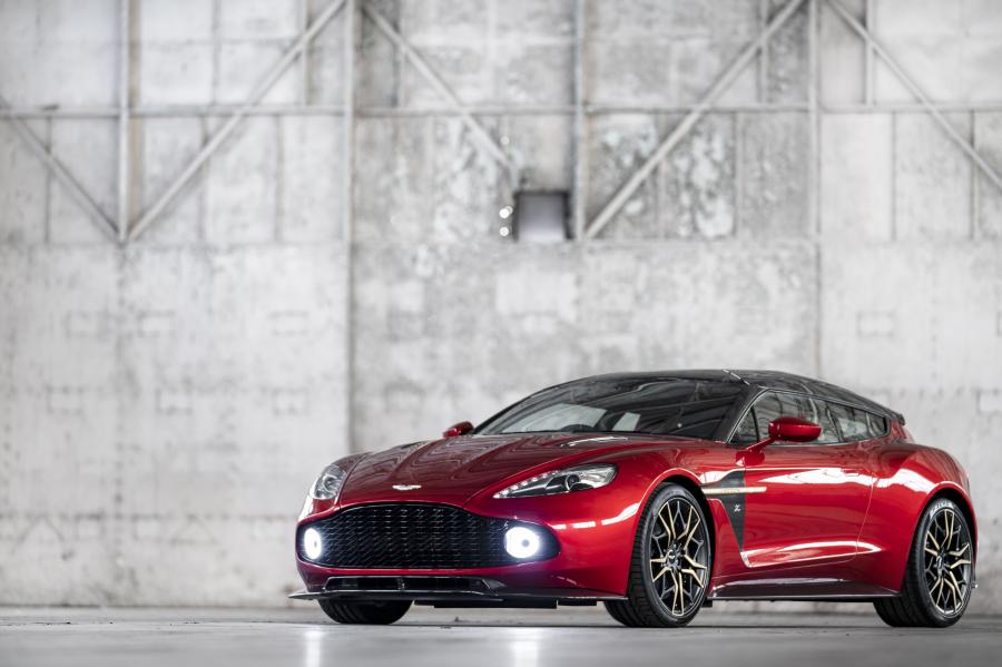  Aston Martin Vanquish Zagato Shooting Brake 2018 года  (UK) (фото 34 из 76)